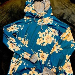 ✨💫SUPER COMFY SWEATER💫✨